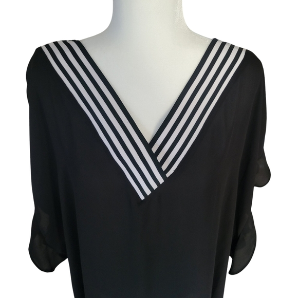 Como Black Sheer Top - Picture 2 of 6